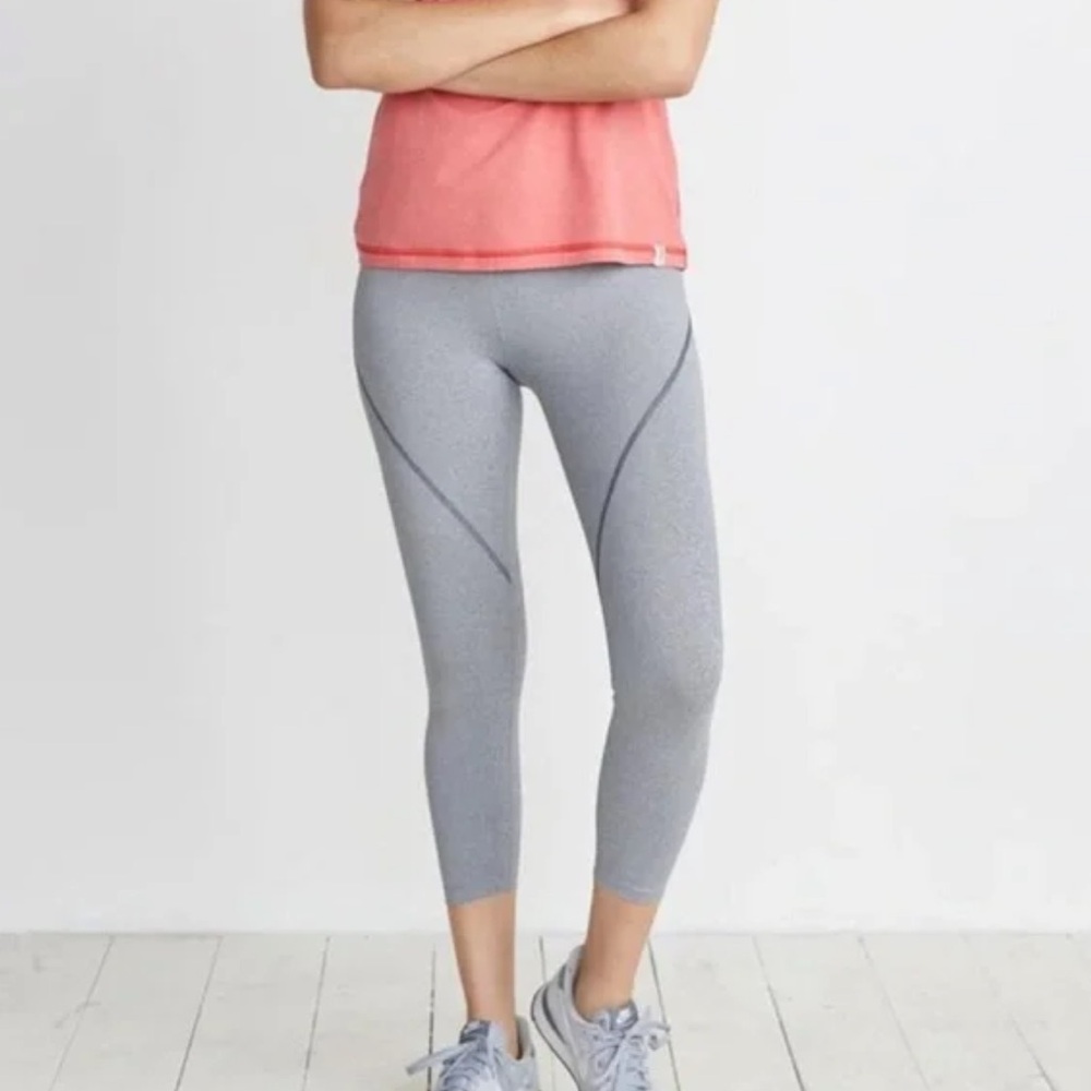 Marine Layer Weekend Sport Venus Cropped Leggings In Gray